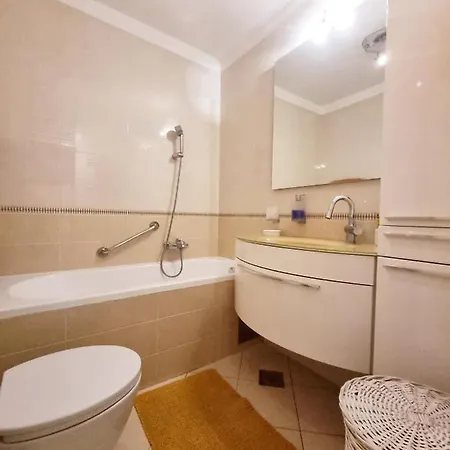 Apartment Rijeka With Sea View Exterior photo