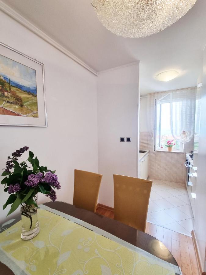 Apartment With Sea View Rijeka